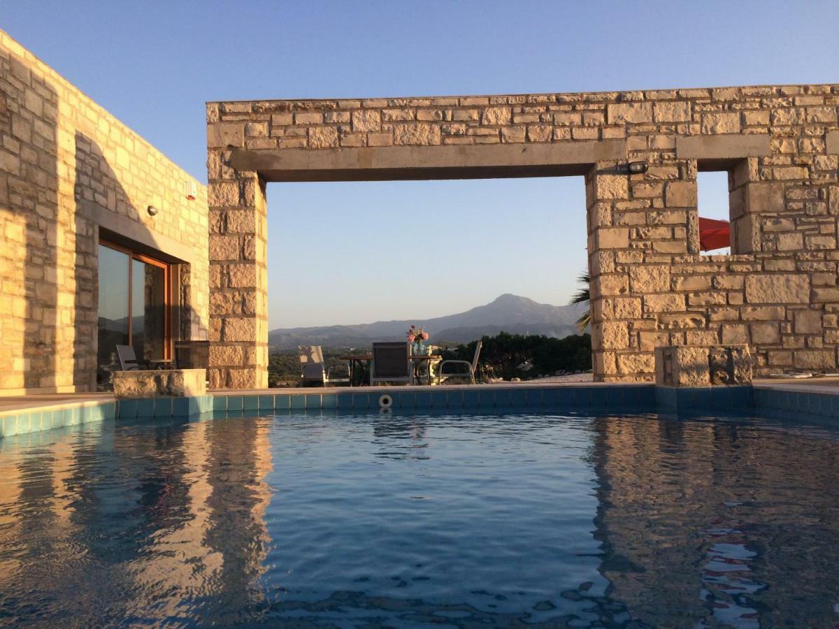 Villa Ypsilon Karotí Εξωτερικό φωτογραφία
