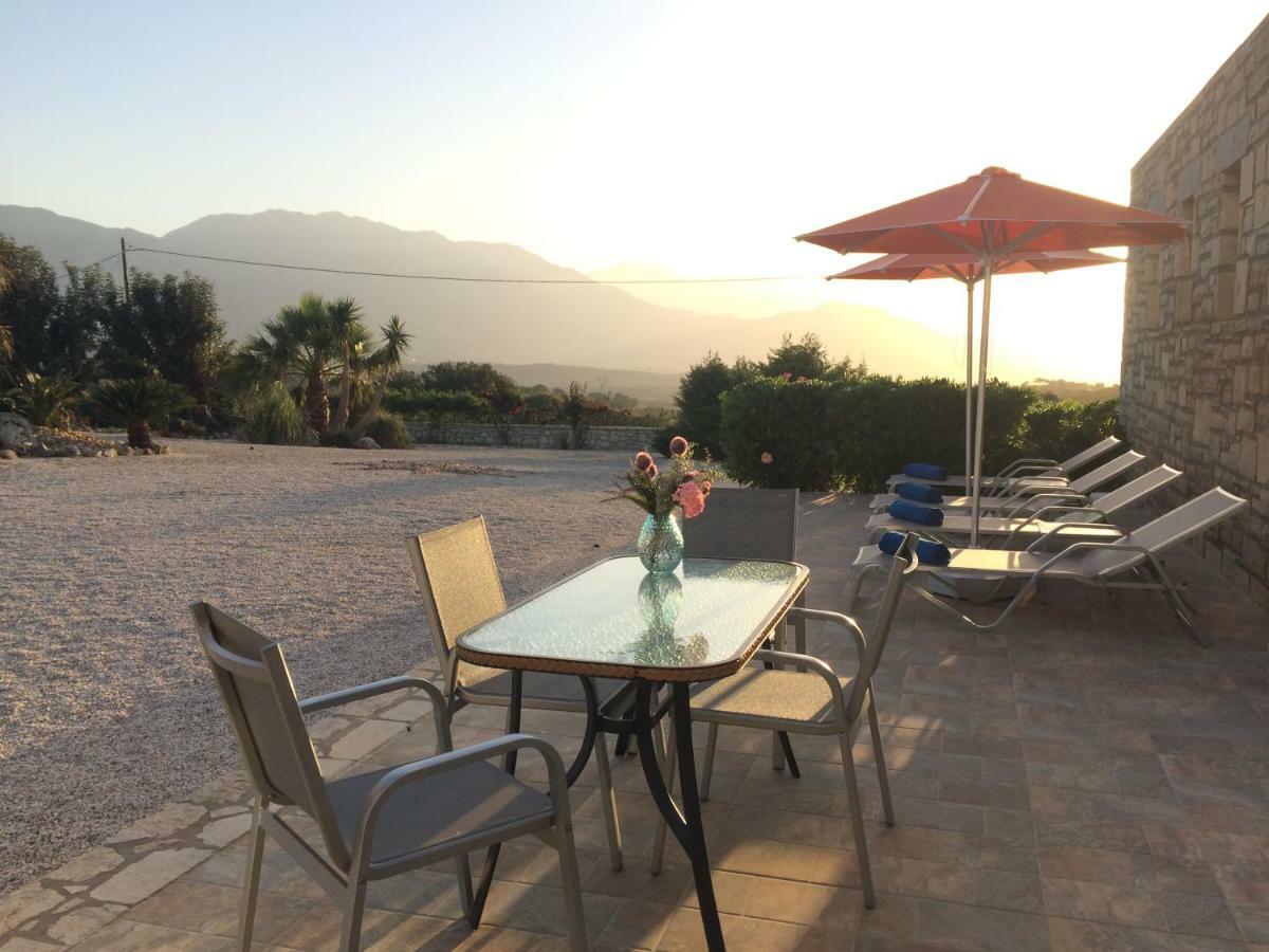 Villa Ypsilon Karotí Εξωτερικό φωτογραφία